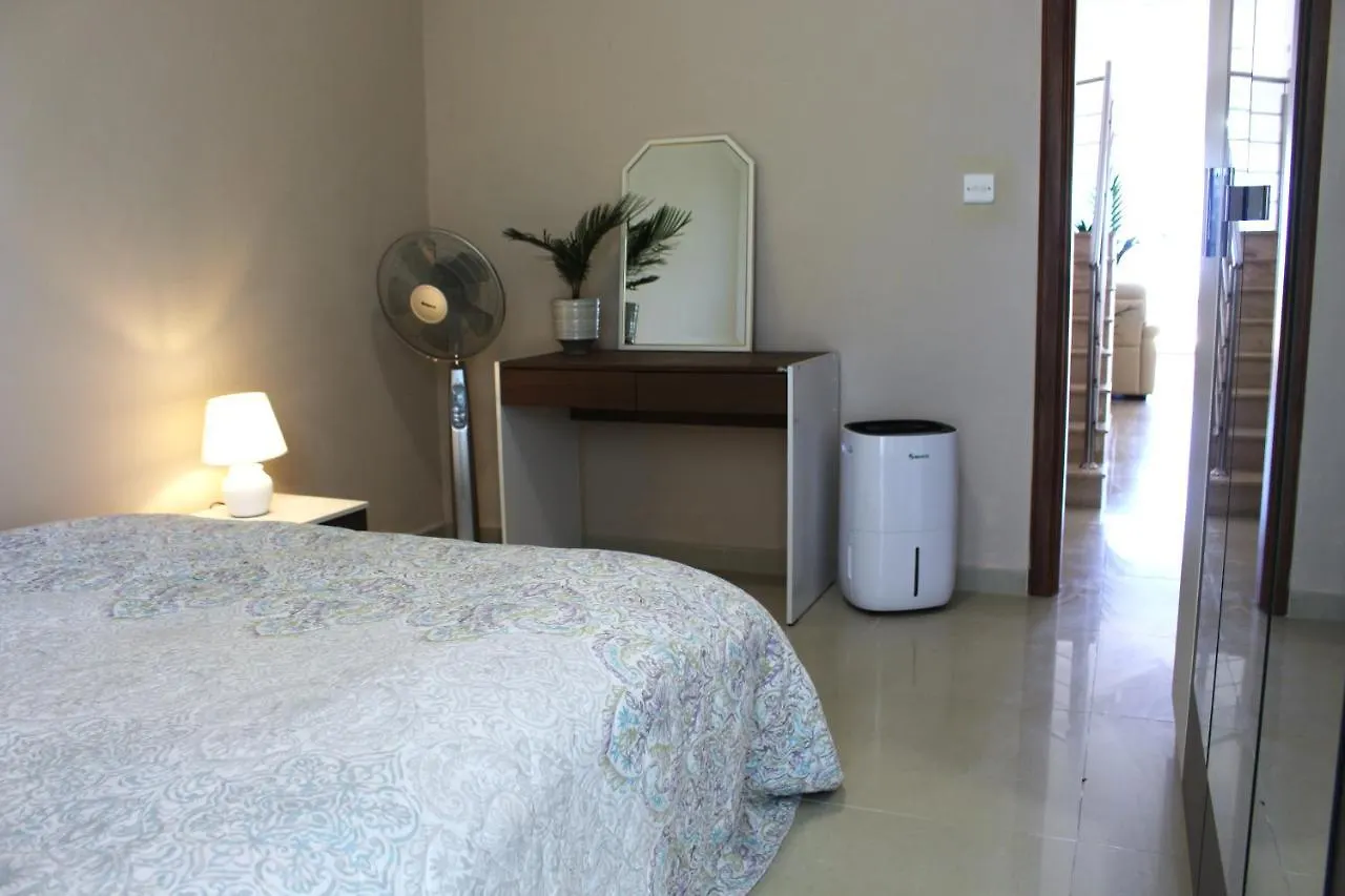 Beautiful 2 Floor Penthouse With Fabulous Views Apartment Is-Swieqi