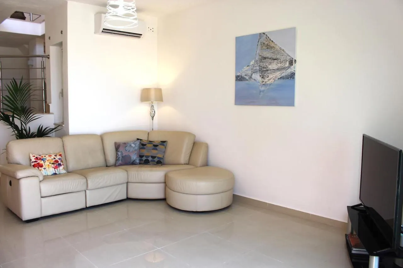 Beautiful 2 Floor Penthouse With Fabulous Views Daire Is-Swieqi